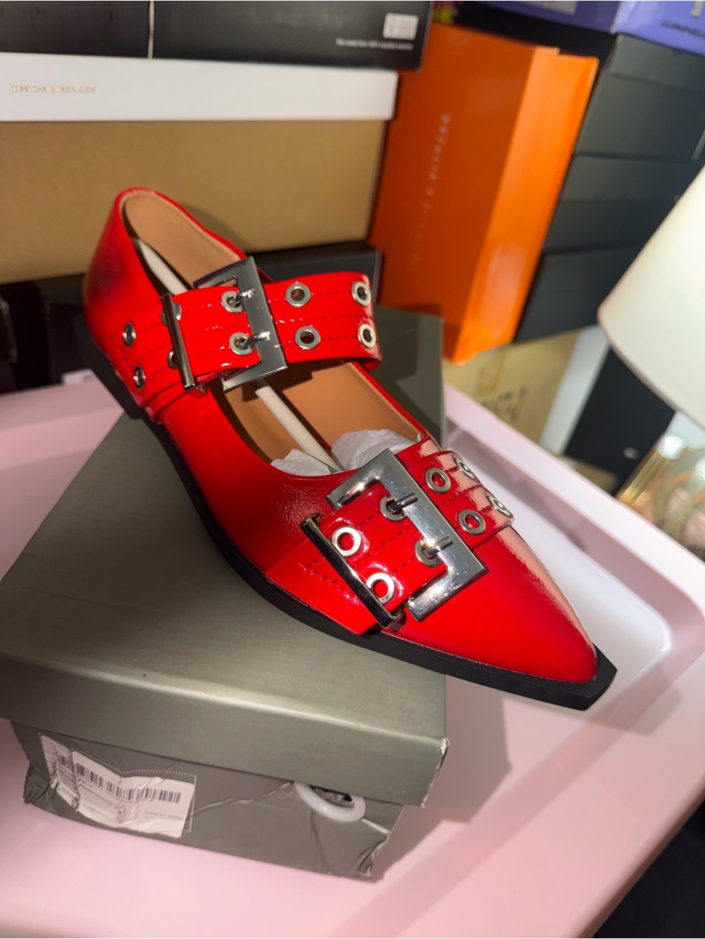 Pointed Red Buckle Mary Jane Flats - Women's Fashion Shoe